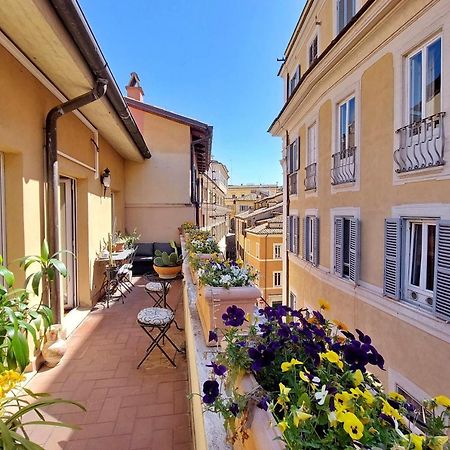 روما 4Bnb - Luxury Trevi Apartment W Terrace المظهر الخارجي الصورة