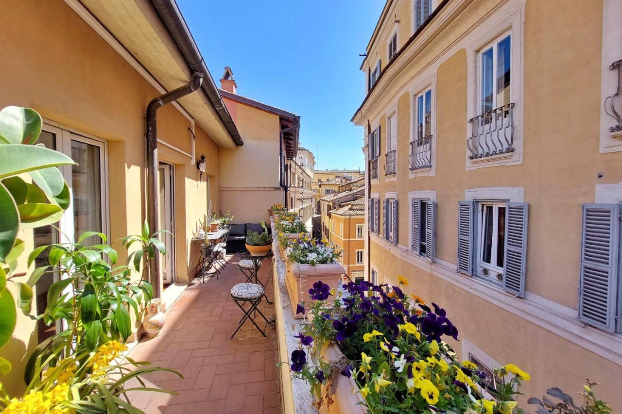روما 4Bnb - Luxury Trevi Apartment W Terrace المظهر الخارجي الصورة