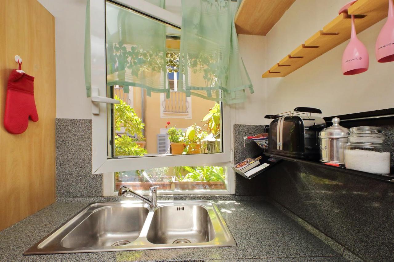 روما 4Bnb - Luxury Trevi Apartment W Terrace المظهر الخارجي الصورة