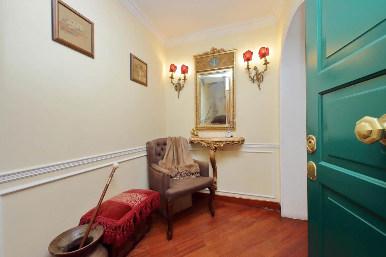 روما 4Bnb - Luxury Trevi Apartment W Terrace المظهر الخارجي الصورة