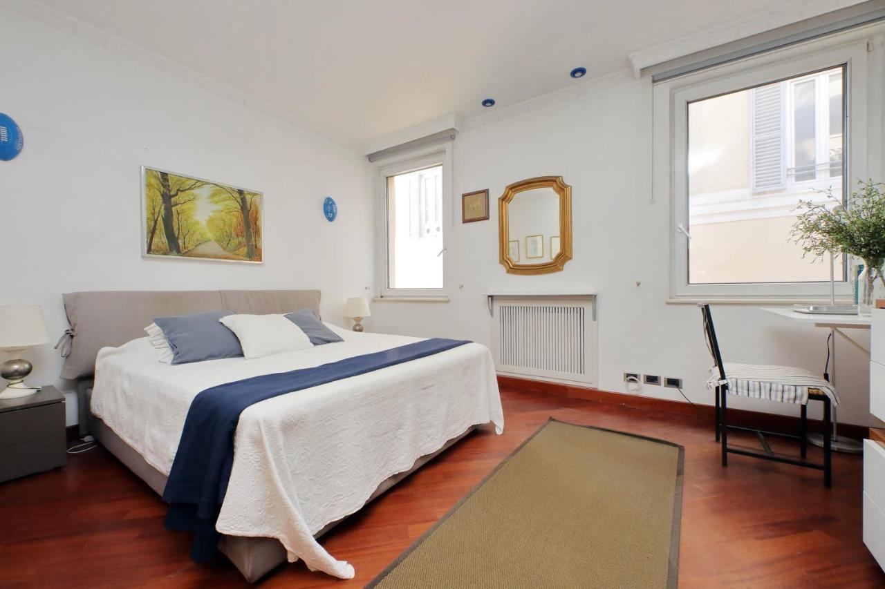 روما 4Bnb - Luxury Trevi Apartment W Terrace المظهر الخارجي الصورة