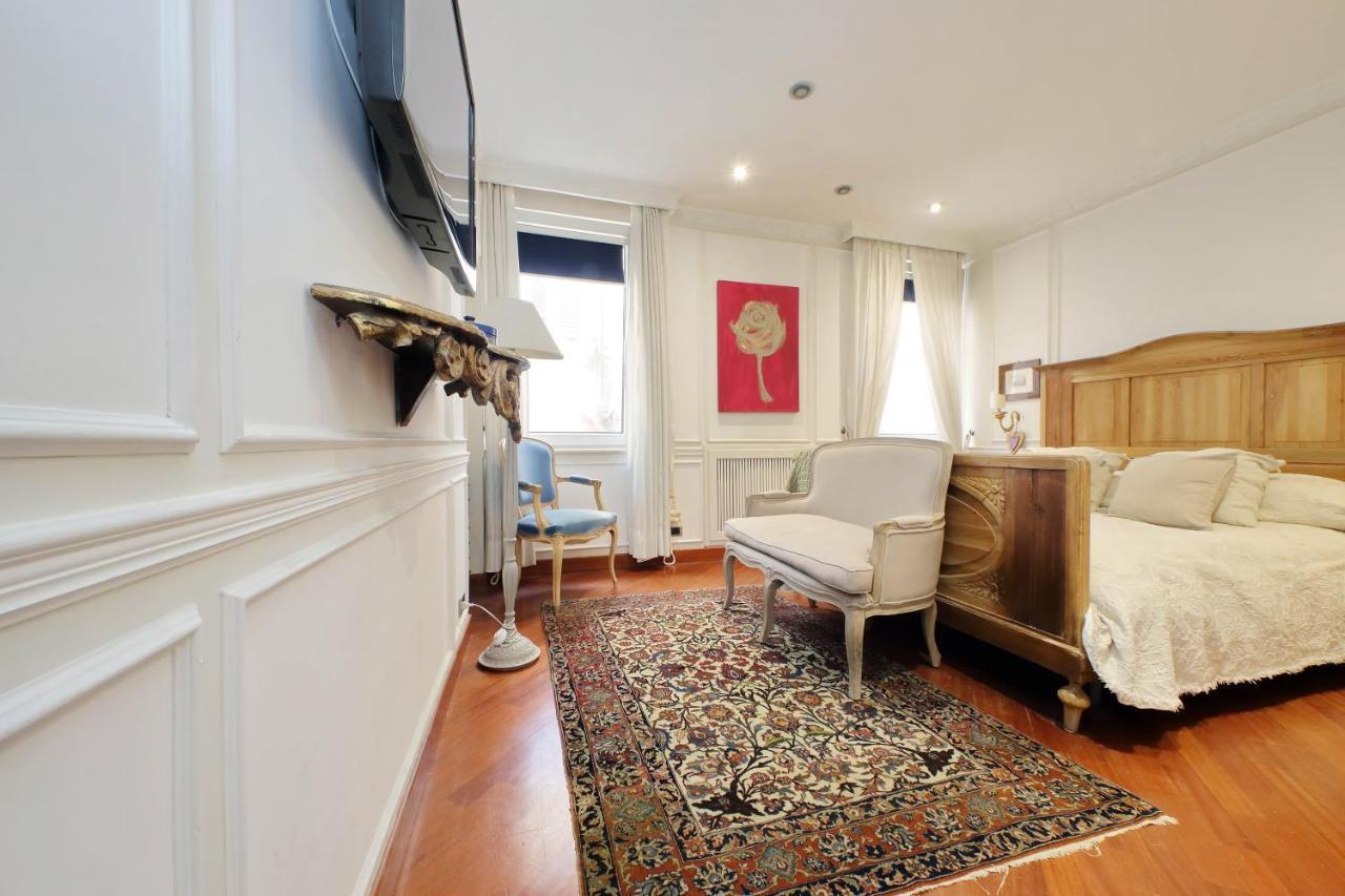 روما 4Bnb - Luxury Trevi Apartment W Terrace المظهر الخارجي الصورة