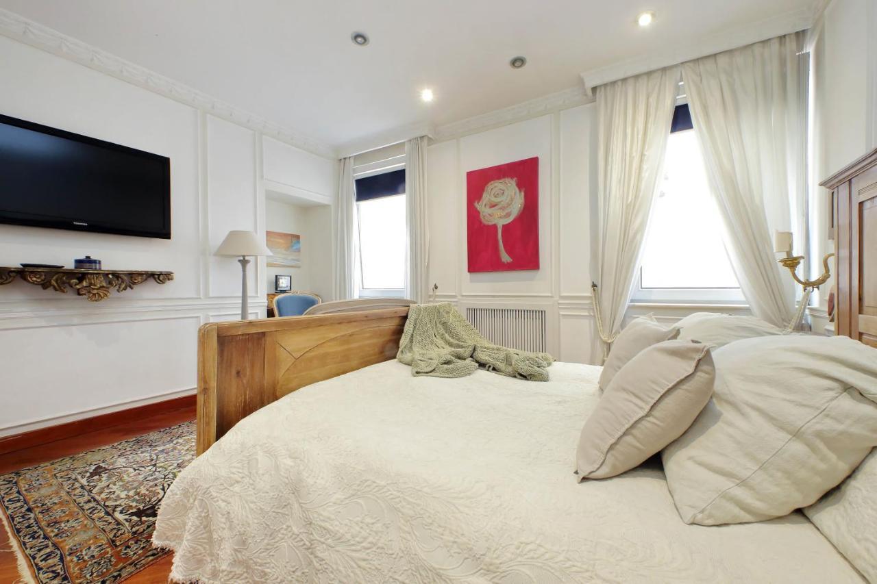 روما 4Bnb - Luxury Trevi Apartment W Terrace المظهر الخارجي الصورة