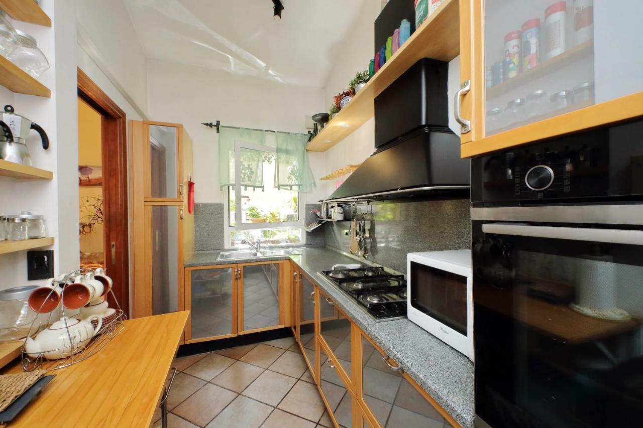 روما 4Bnb - Luxury Trevi Apartment W Terrace المظهر الخارجي الصورة